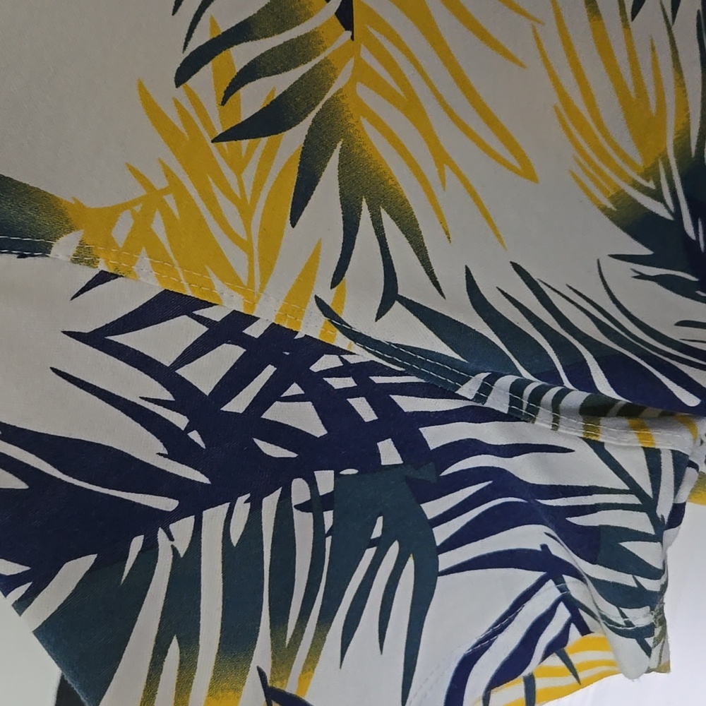 28 PALMS Tropical Print Shirt - Yellow and Blue - Picture 2 of 9